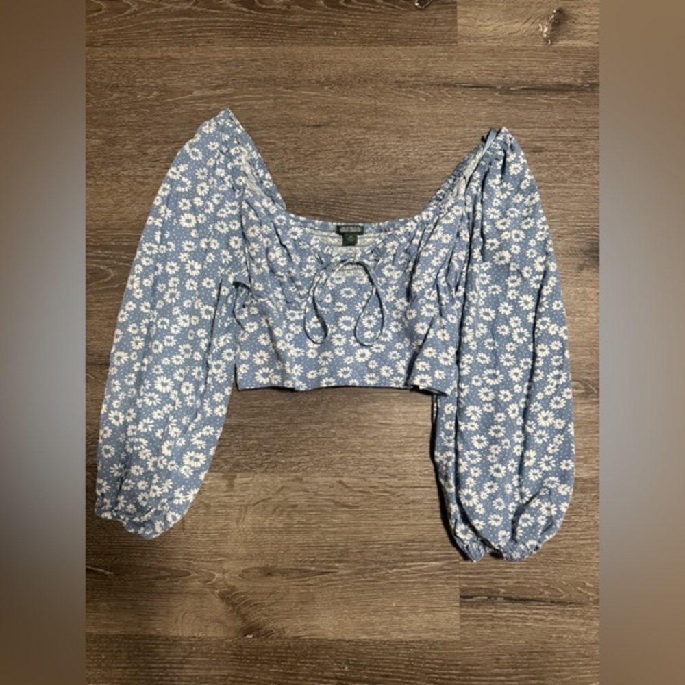 Wild fable floral long sleeve